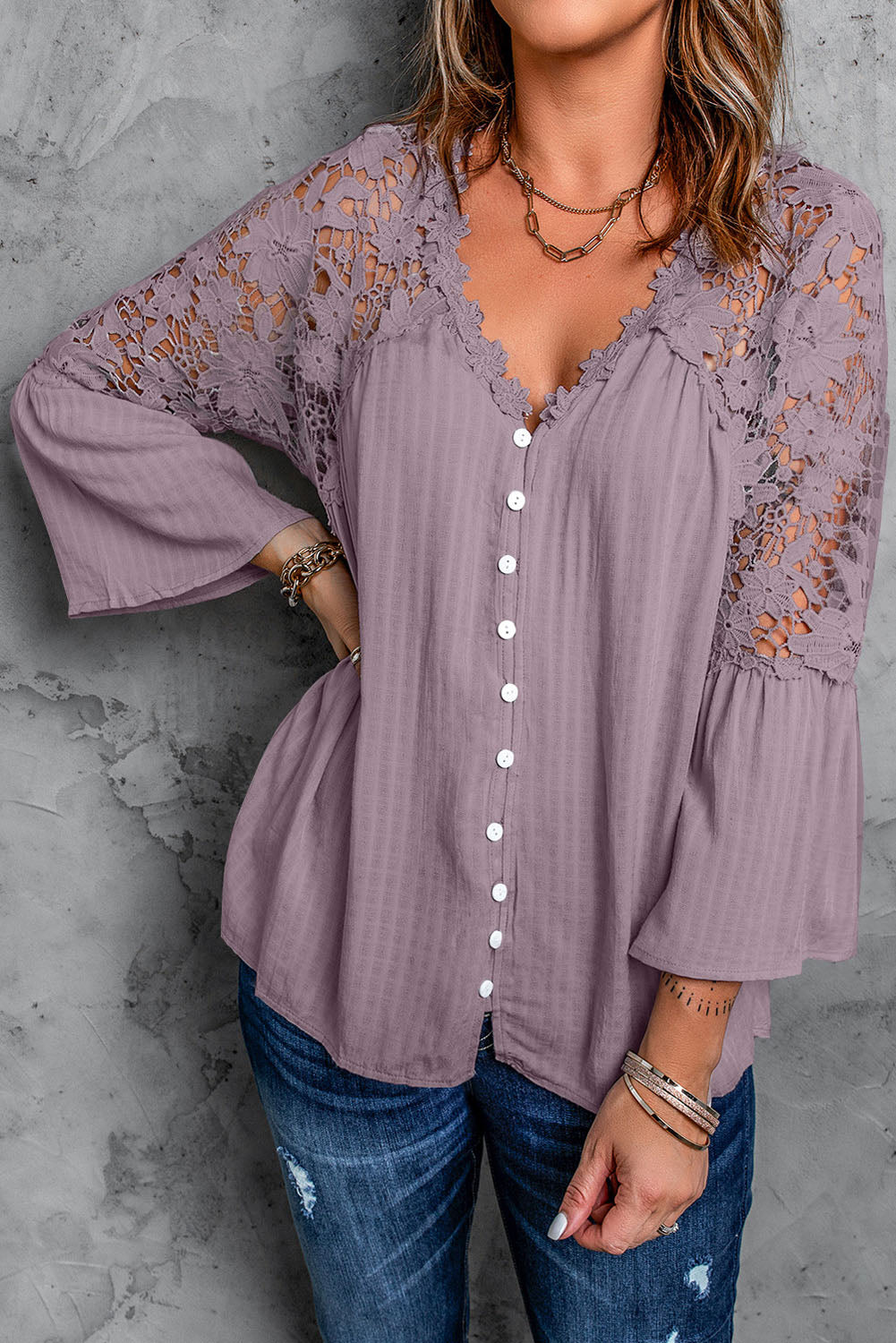 Lace Shoulder Splicing Flowy Shirt