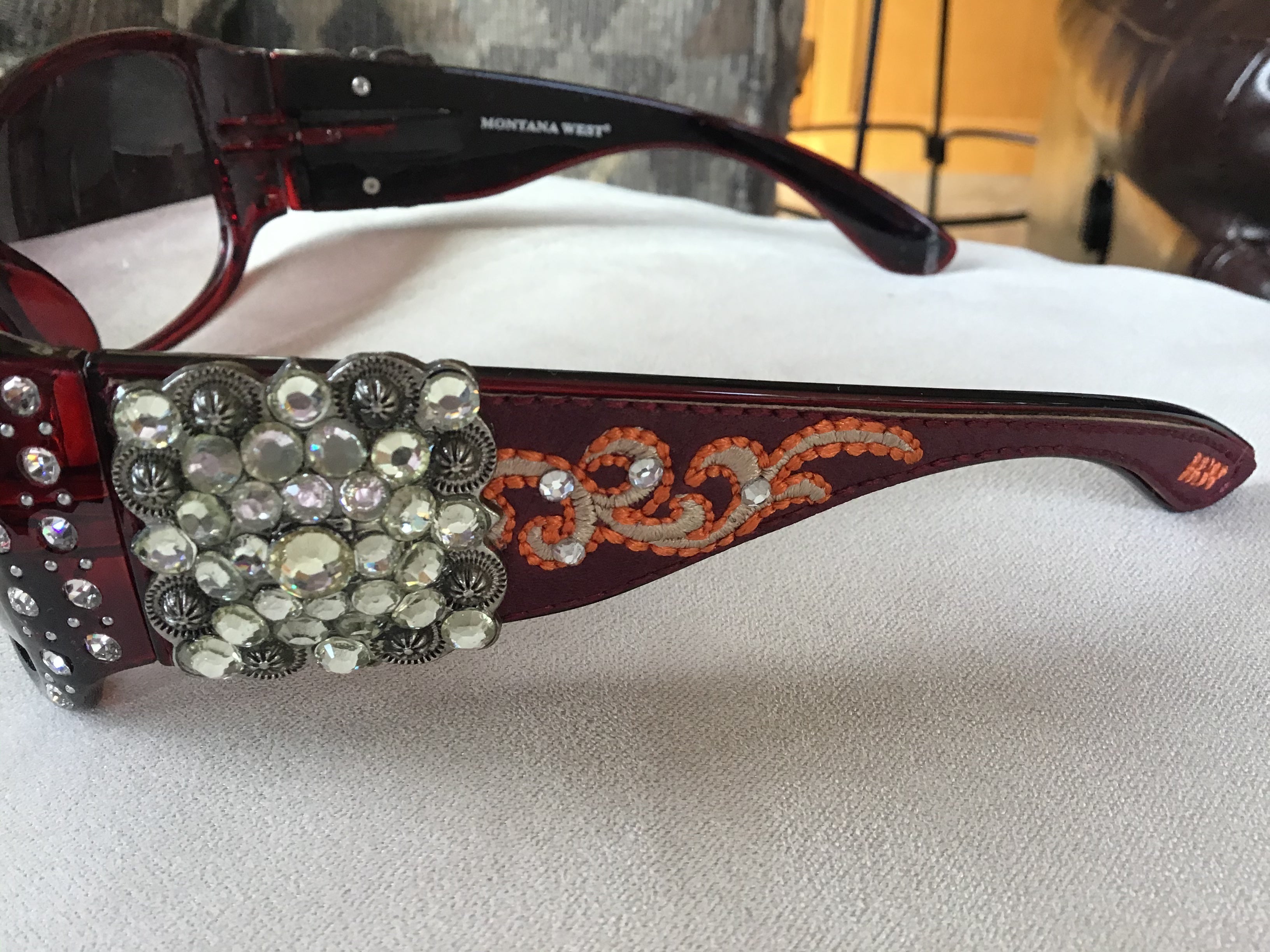 Gorgeous bling Concho studded UV 400 Montana west sunglasses Gorgeous chocolate brown, black, and a red burgundy you pick