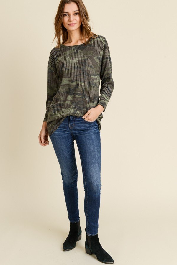 Ladies /women RIBBED CAMO TOP WITH A ROUND NECKLINE AND V CRISSCROSS BACK AND LONG SLEEVES