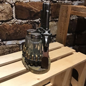Western gun pistol Salt & Pepper Shaker