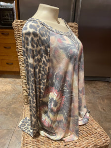 Womens Leopard Cheetah Spiral Print Long Sleeve