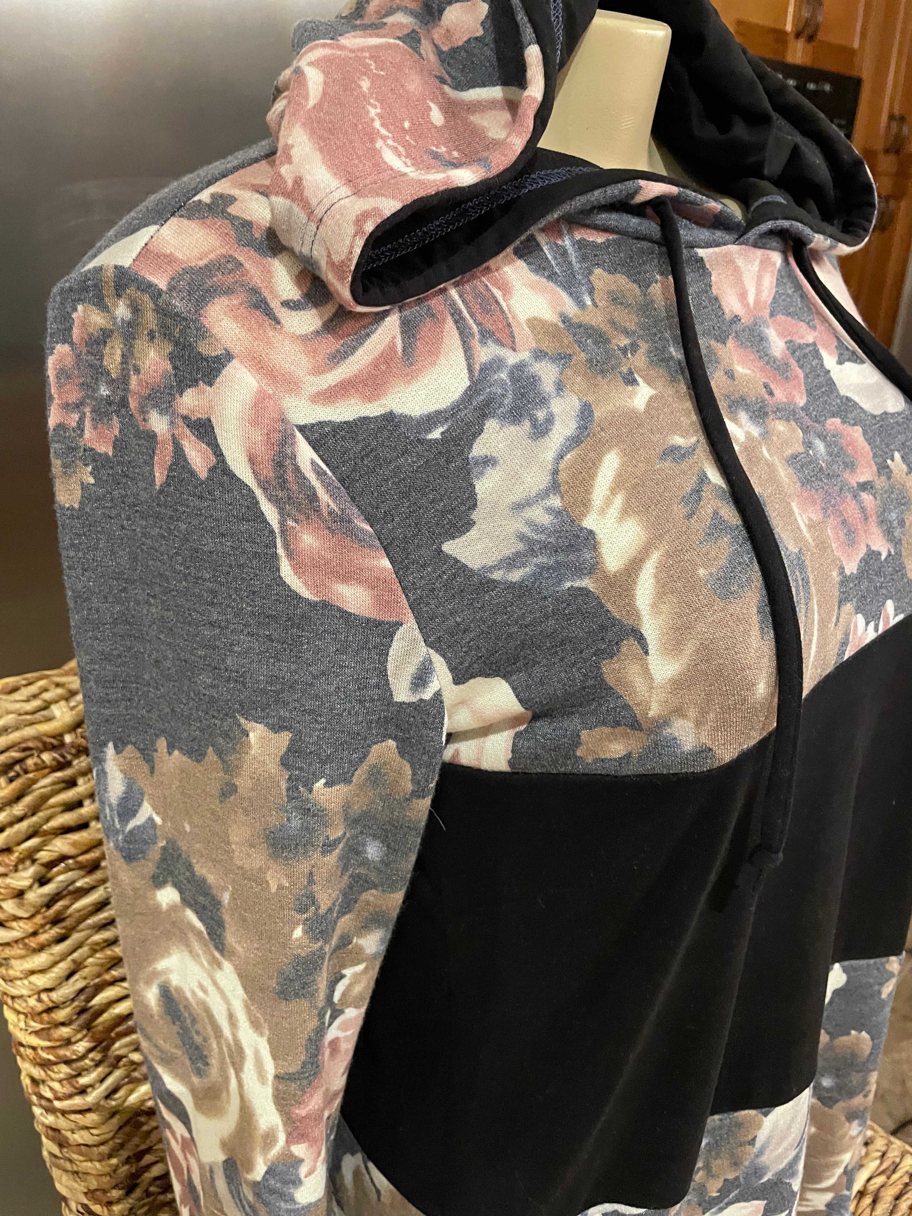 Long sleeve Floral Print with Thumb Holes