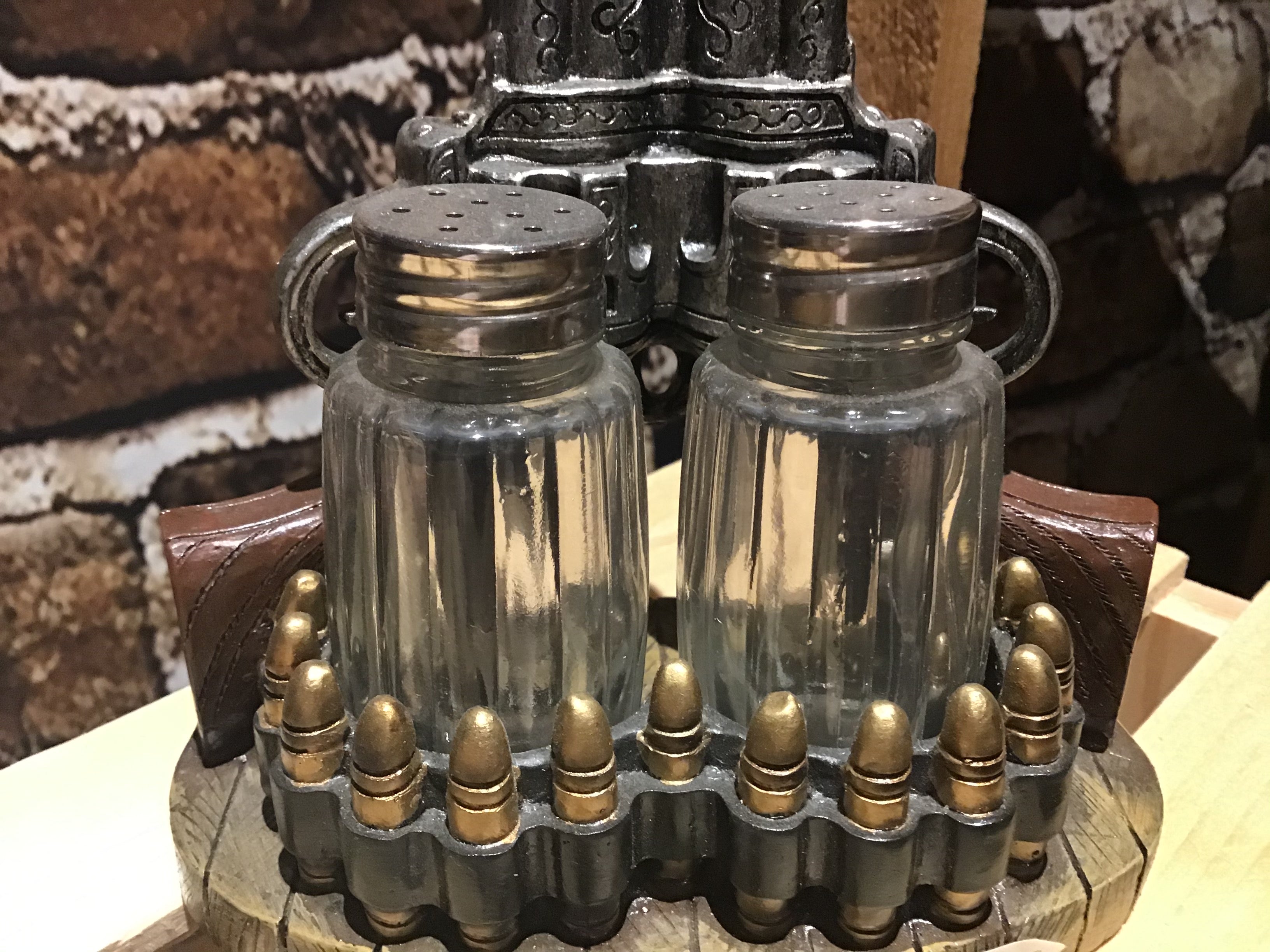 Western gun pistol Salt & Pepper Shaker